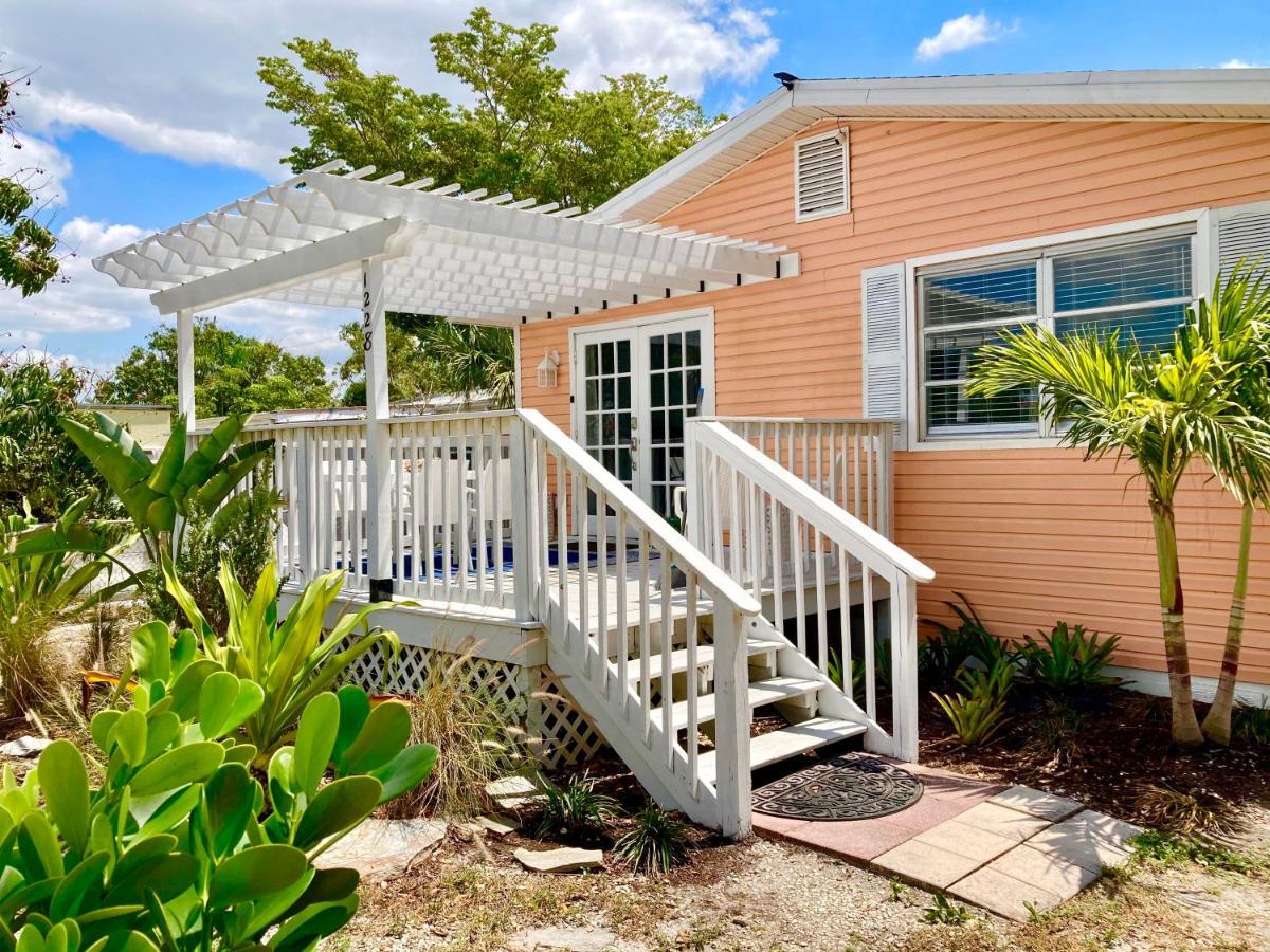 Coral Cottage Retreat Naples Exterior photo